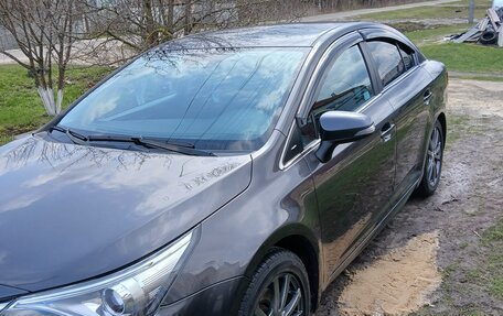 Toyota Avensis III рестайлинг, 2016 год, 2 200 000 рублей, 2 фотография