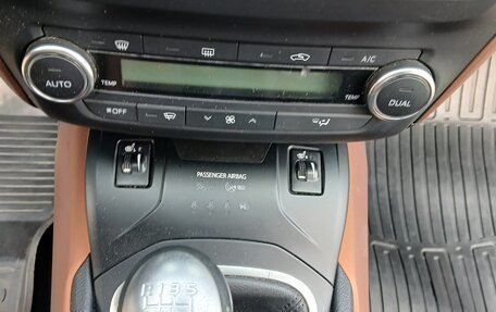 Toyota Avensis III рестайлинг, 2016 год, 2 200 000 рублей, 18 фотография