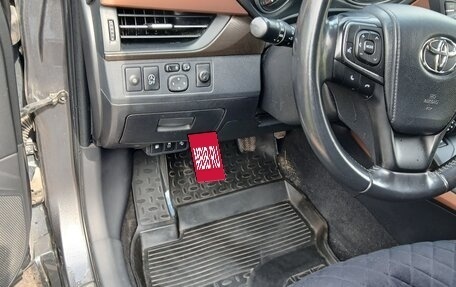 Toyota Avensis III рестайлинг, 2016 год, 2 200 000 рублей, 13 фотография