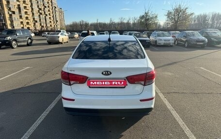 KIA Rio III рестайлинг, 2017 год, 770 000 рублей, 4 фотография