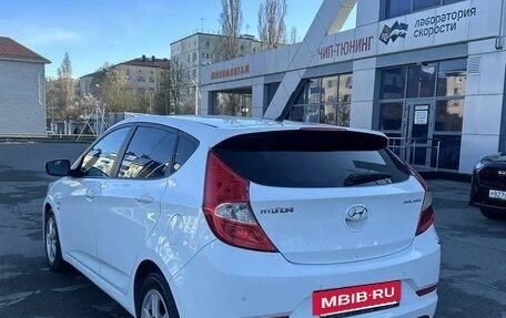 Hyundai Solaris II рестайлинг, 2014 год, 850 000 рублей, 6 фотография