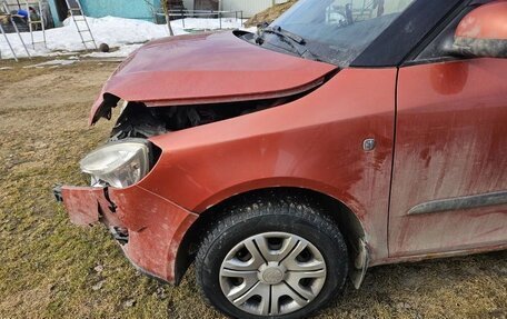 Skoda Fabia II, 2009 год, 250 000 рублей, 2 фотография