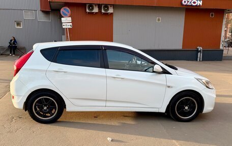 Hyundai Solaris II рестайлинг, 2011 год, 650 000 рублей, 4 фотография