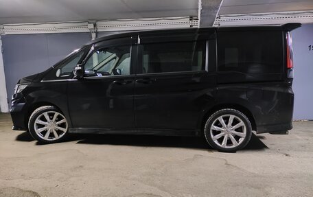 Honda Stepwgn IV, 2019 год, 3 000 000 рублей, 3 фотография