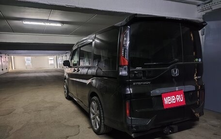 Honda Stepwgn IV, 2019 год, 3 000 000 рублей, 6 фотография