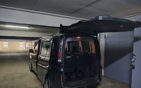 Honda Stepwgn IV, 2019 год, 3 000 000 рублей, 16 фотография