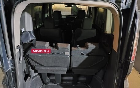 Honda Stepwgn IV, 2019 год, 3 000 000 рублей, 27 фотография