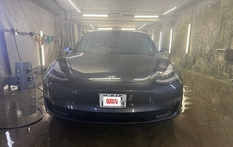 Tesla Model 3 I, 2018 год, 2 700 000 рублей, 1 фотография