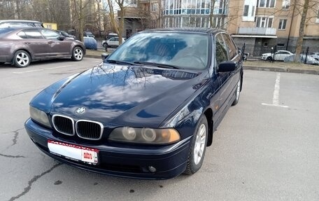 BMW 5 серия, 2001 год, 1 300 000 рублей, 1 фотография