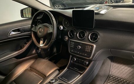 Mercedes-Benz GLA, 2017 год, 1 850 000 рублей, 2 фотография