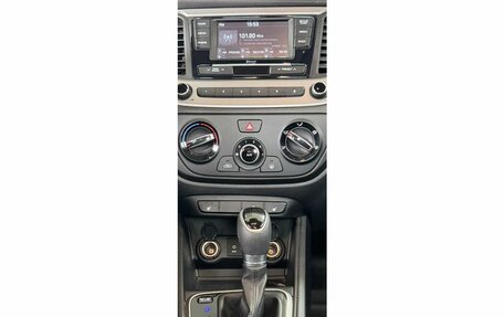 Hyundai Solaris II рестайлинг, 2017 год, 1 349 000 рублей, 15 фотография