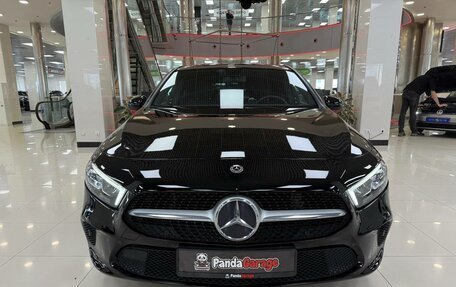 Mercedes-Benz A-Класс, 2018 год, 2 499 000 рублей, 2 фотография