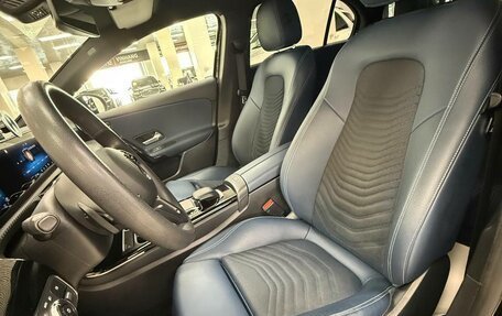 Mercedes-Benz A-Класс, 2018 год, 2 499 000 рублей, 11 фотография