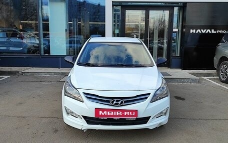 Hyundai Solaris II рестайлинг, 2014 год, 939 000 рублей, 2 фотография