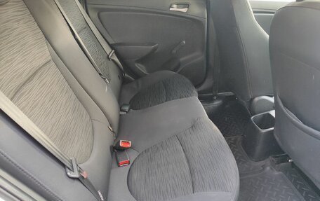 Hyundai Solaris II рестайлинг, 2014 год, 939 000 рублей, 10 фотография