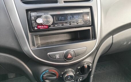 Hyundai Solaris II рестайлинг, 2014 год, 939 000 рублей, 12 фотография