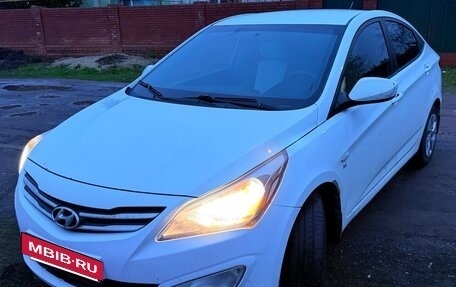 Hyundai Solaris II рестайлинг, 2016 год, 720 000 рублей, 2 фотография