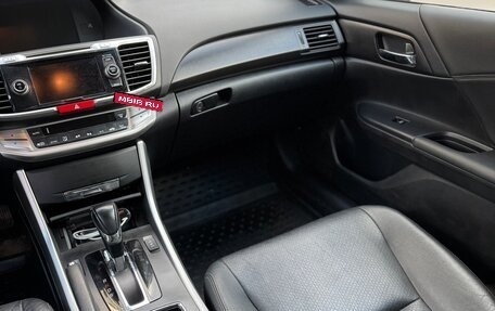 Honda Accord IX рестайлинг, 2013 год, 1 900 000 рублей, 13 фотография