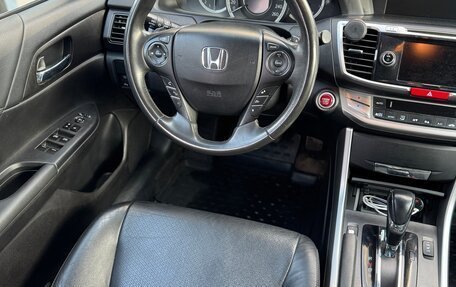Honda Accord IX рестайлинг, 2013 год, 1 900 000 рублей, 16 фотография