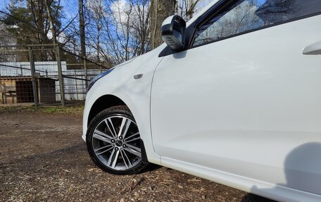 KIA Rio IV, 2021 год, 1 660 000 рублей, 2 фотография