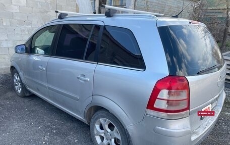 Opel Zafira B, 2009 год, 420 000 рублей, 2 фотография