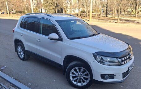 Volkswagen Tiguan I, 2011 год, 1 300 000 рублей, 2 фотография