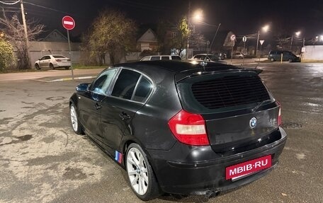 BMW 1 серия, 2005 год, 790 000 рублей, 2 фотография