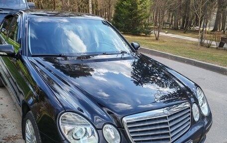 Mercedes-Benz E-Класс, 2008 год, 1 100 000 рублей, 8 фотография