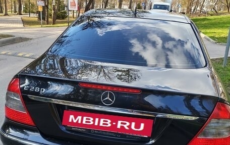 Mercedes-Benz E-Класс, 2008 год, 1 100 000 рублей, 6 фотография