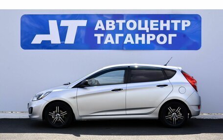 Hyundai Solaris II рестайлинг, 2011 год, 849 000 рублей, 8 фотография