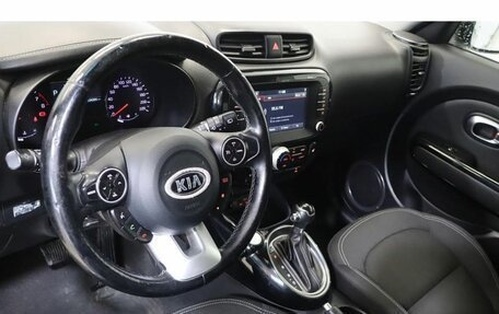 KIA Soul II рестайлинг, 2019 год, 1 825 000 рублей, 6 фотография