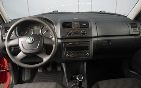Skoda Fabia II, 2013 год, 255 000 рублей, 5 фотография