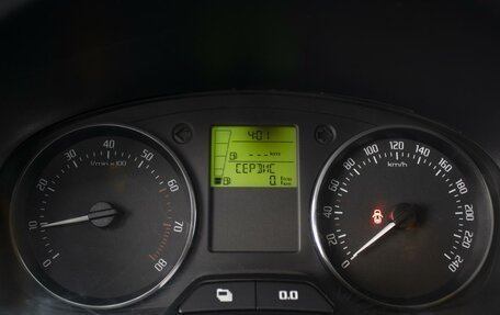 Skoda Fabia II, 2013 год, 255 000 рублей, 12 фотография