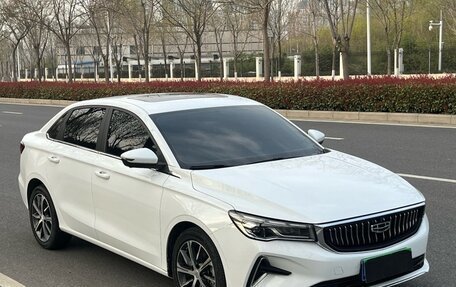 Geely Emgrand, 2023 год, 1 577 000 рублей, 2 фотография