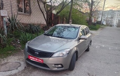 KIA cee'd I рестайлинг, 2010 год, 670 000 рублей, 1 фотография