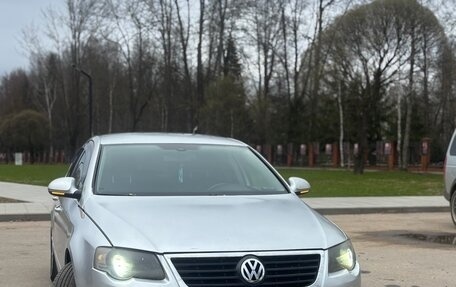 Volkswagen Passat B6, 2007 год, 365 000 рублей, 13 фотография