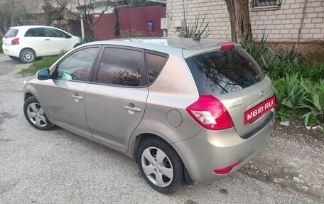 KIA cee'd I рестайлинг, 2010 год, 670 000 рублей, 4 фотография