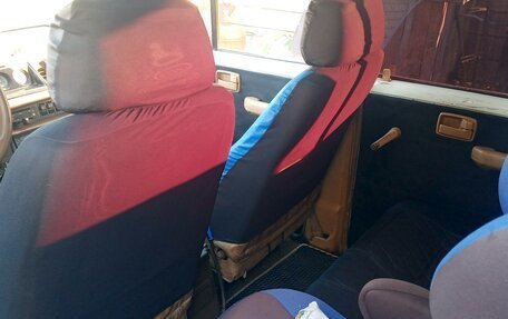 Isuzu Trooper I, 1987 год, 300 000 рублей, 9 фотография