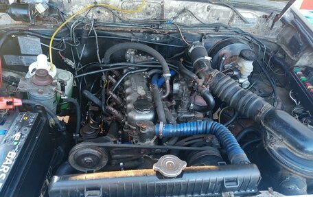 Isuzu Trooper I, 1987 год, 300 000 рублей, 7 фотография