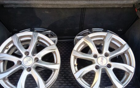 Peugeot 308 II, 2009 год, 490 000 рублей, 14 фотография