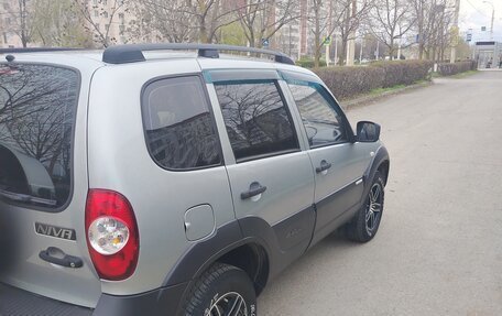 Chevrolet Niva I рестайлинг, 2013 год, 600 000 рублей, 2 фотография