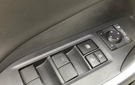 Toyota RAV4, 2025 год, 4 347 000 рублей, 13 фотография