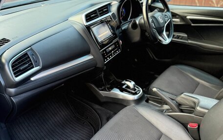 Honda Fit III, 2019 год, 1 355 000 рублей, 6 фотография