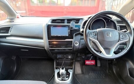 Honda Fit III, 2019 год, 1 355 000 рублей, 11 фотография