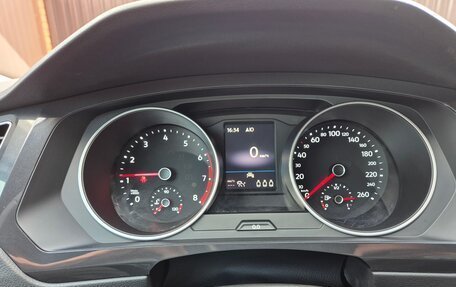 Volkswagen Tiguan II, 2021 год, 3 000 000 рублей, 11 фотография