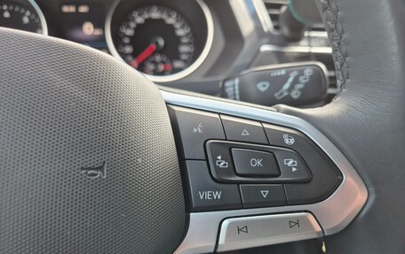 Volkswagen Tiguan II, 2021 год, 3 000 000 рублей, 13 фотография