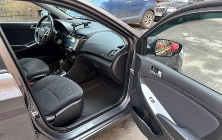 Hyundai Solaris II рестайлинг, 2015 год, 970 000 рублей, 7 фотография