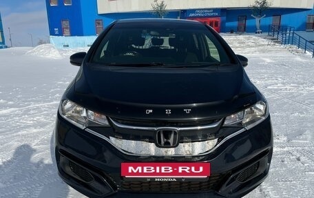 Honda Fit III, 2018 год, 1 480 000 рублей, 3 фотография