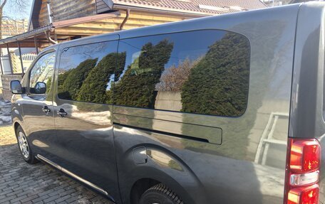 Peugeot Traveller I, 2021 год, 3 500 000 рублей, 4 фотография