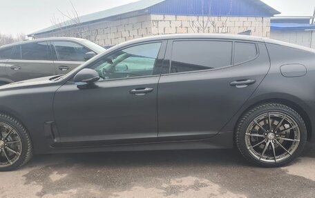 KIA Stinger I, 2023 год, 4 300 000 рублей, 3 фотография